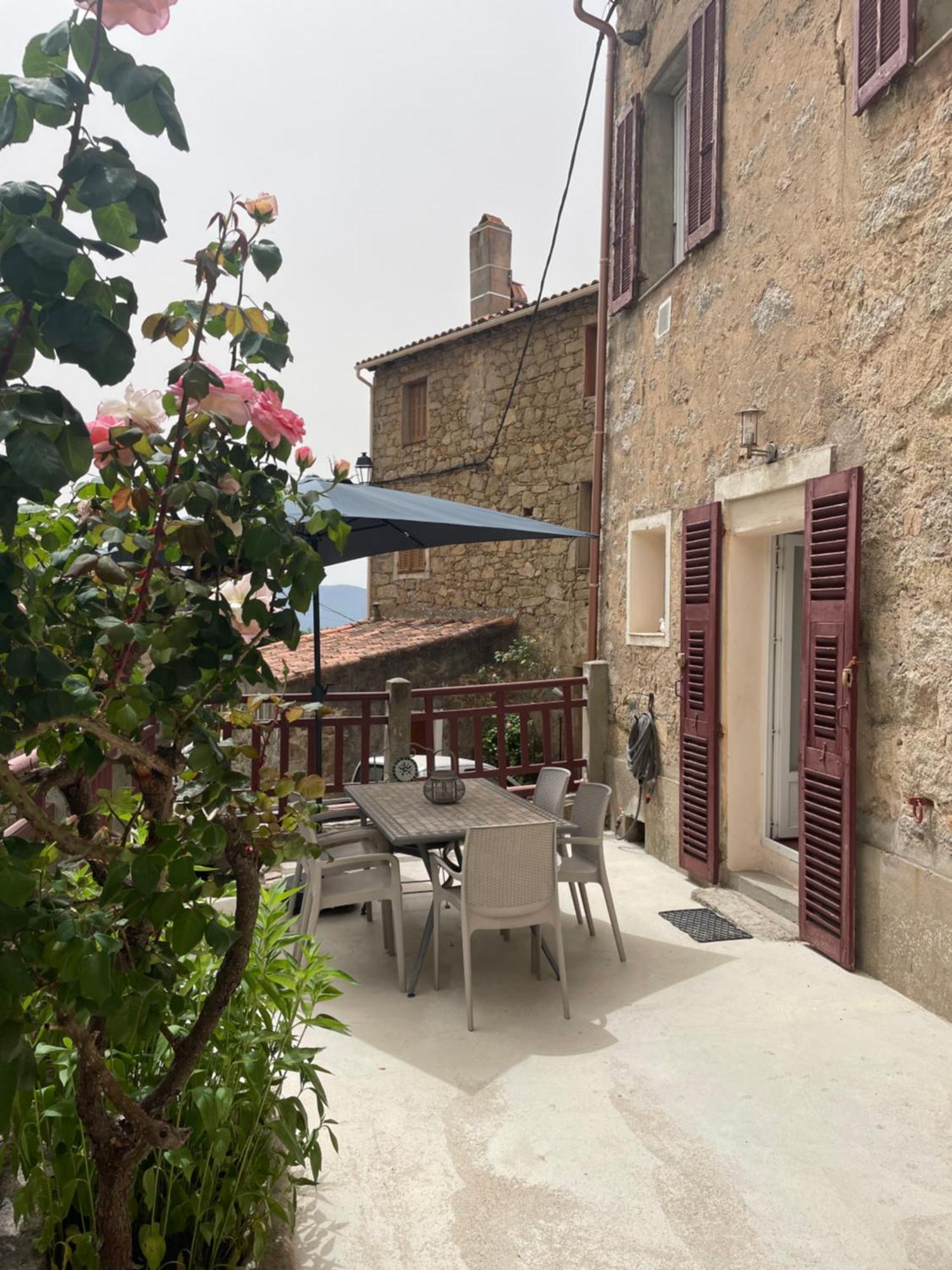 Maison De Caractere Renovee Coggia Exterior photo